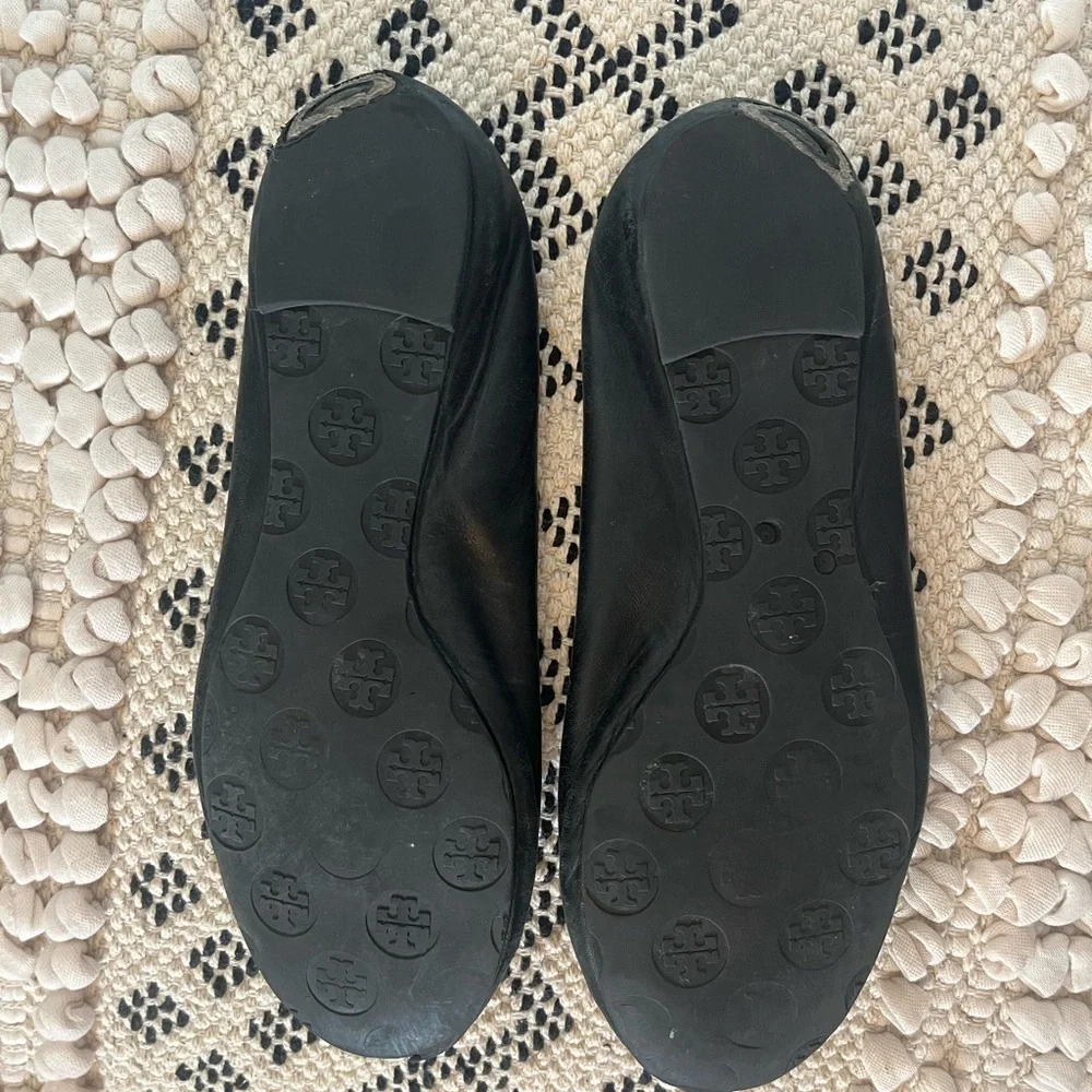 Tory Burch Black Flats with Gold Emblem - Picture 3 of 4